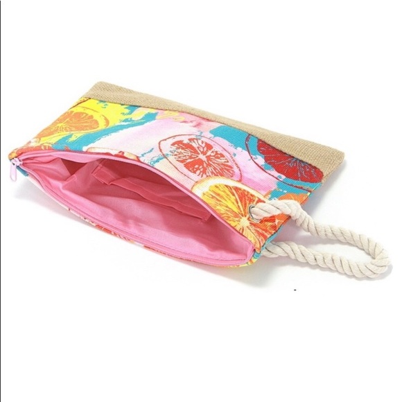 Lemon squeeze sunny wristlet clutch bag - Picture 4 of 4